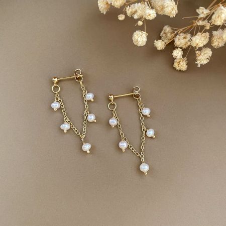 Delicate Gold Chain Earrings with Tiny Freshwater Pearls
